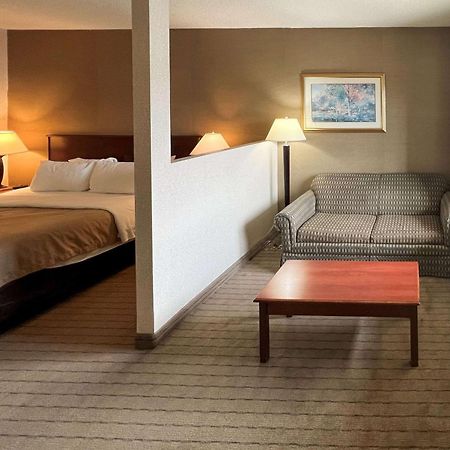Quality Inn & Suites Grants - I-40 Экстерьер фото